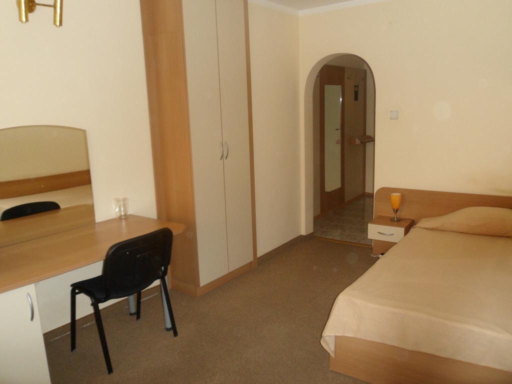 Hotel Of Bulgarian Academy Of Sciences Sófia Quarto foto